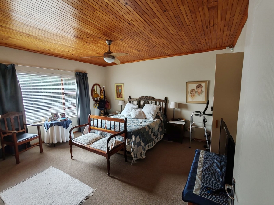 3 Bedroom Property for Sale in Perlemoenbaai Western Cape